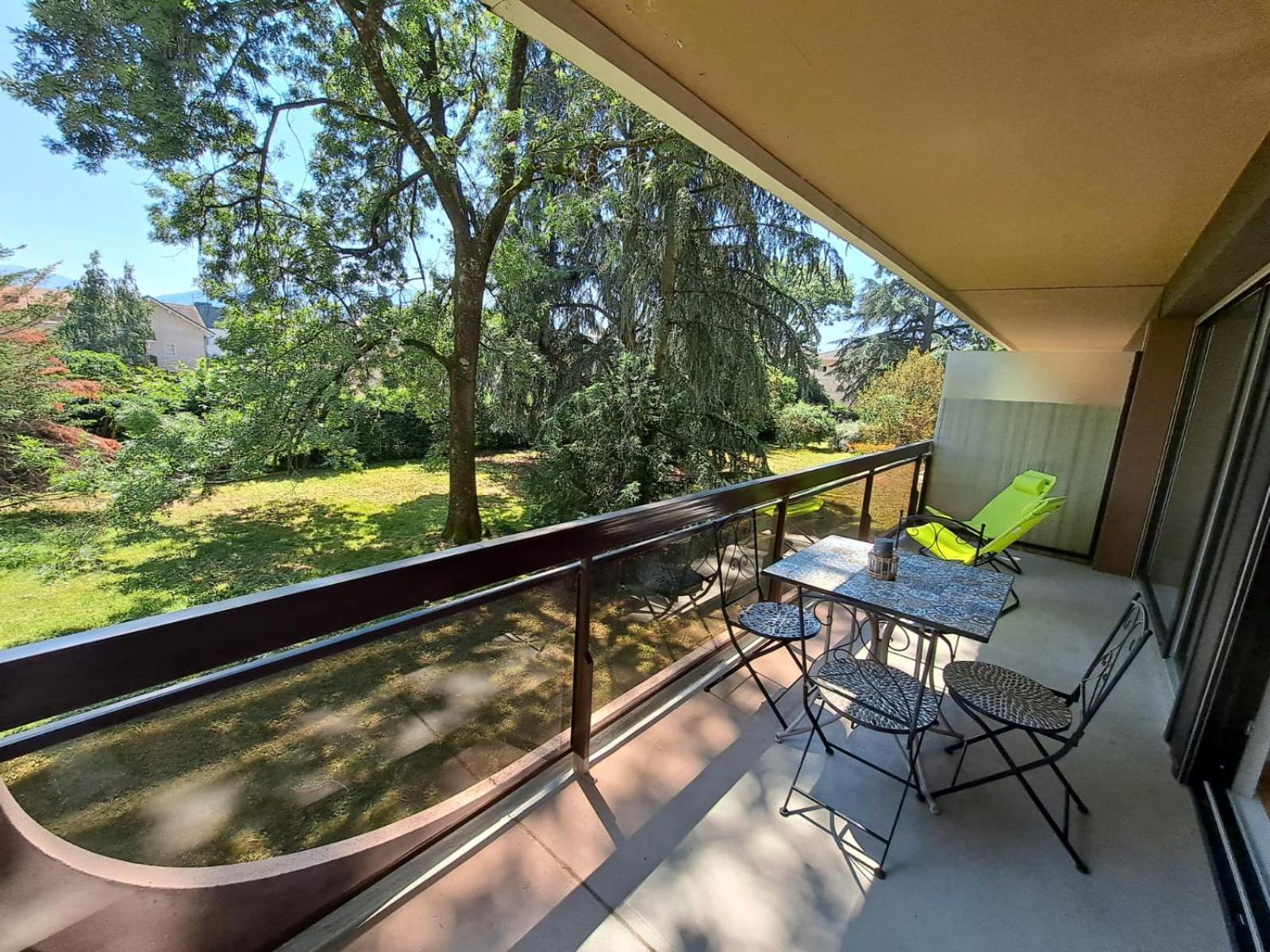 Le Duc De Savoie Thonon Appartement Buitenkant foto